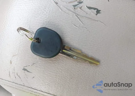 2008 Saturn Vue 4-Cyl Xe from USA, damaged, VIN 3GSCL33PX8S690461